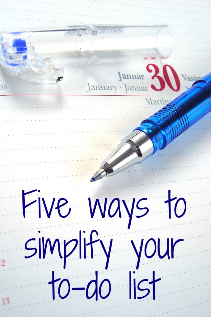 Simplify your to-do list in 5 easy steps! Simplifying your to-do list will help you be more productive & even feel better. Productivity tips ~ to do list ~ organization tips